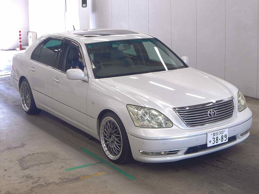 Toyota Celsior 2003 z aukcji japońskiej