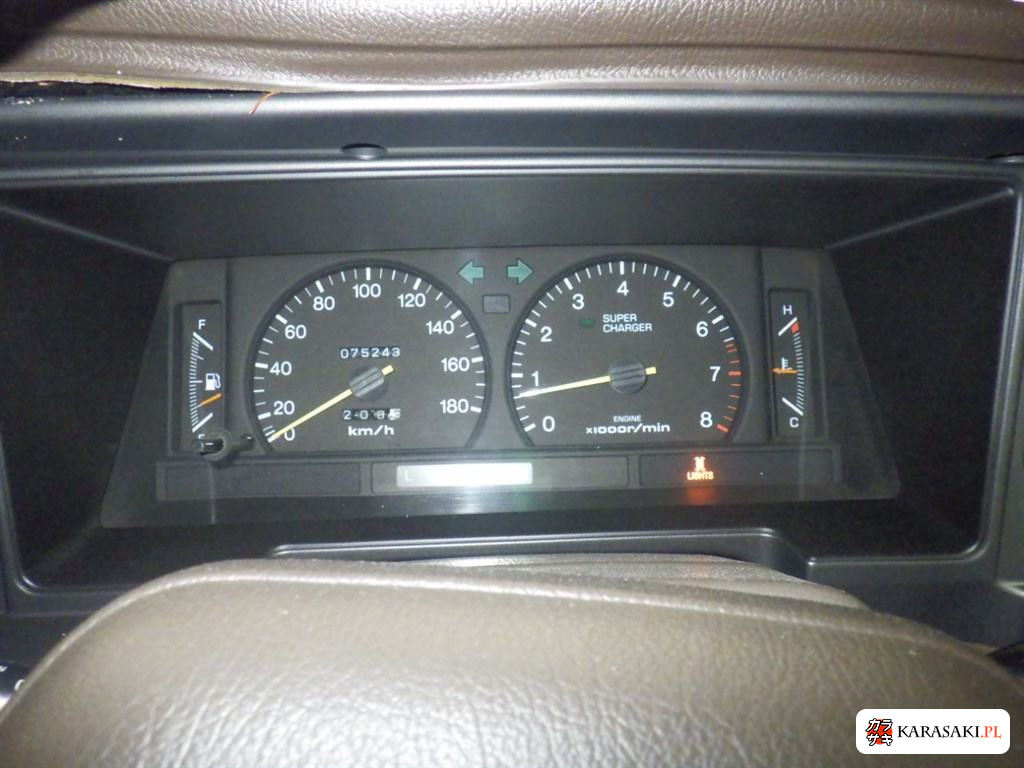 1988 Toyota Crown 4D Royal Saloon 6