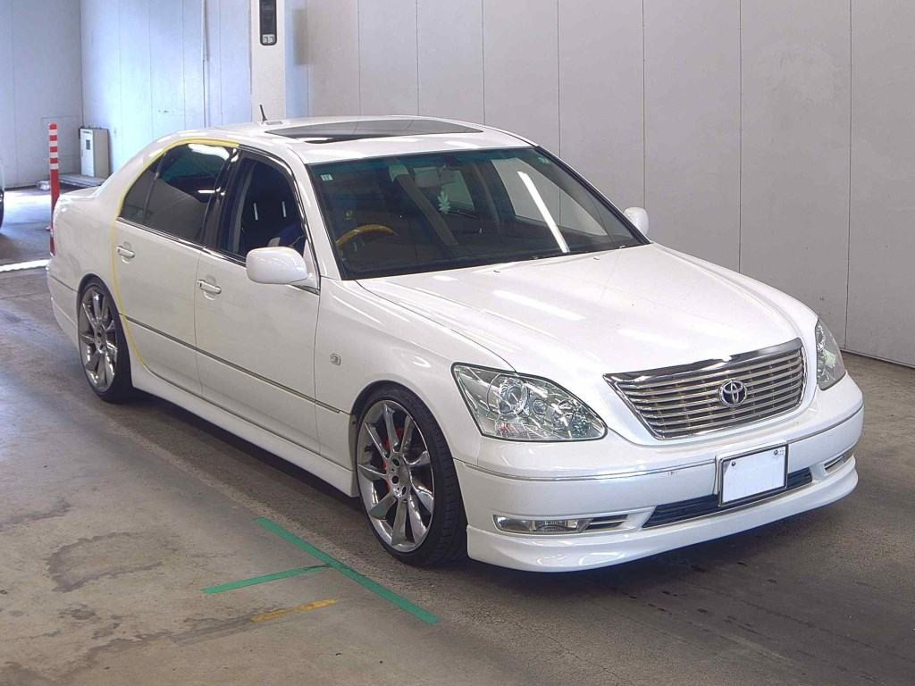 Toyota Celsior 2003 z aukcji japońskiej