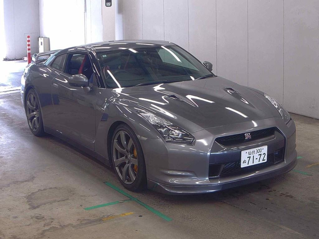 Nissan GT-R 2008 z aukcji japońskiej