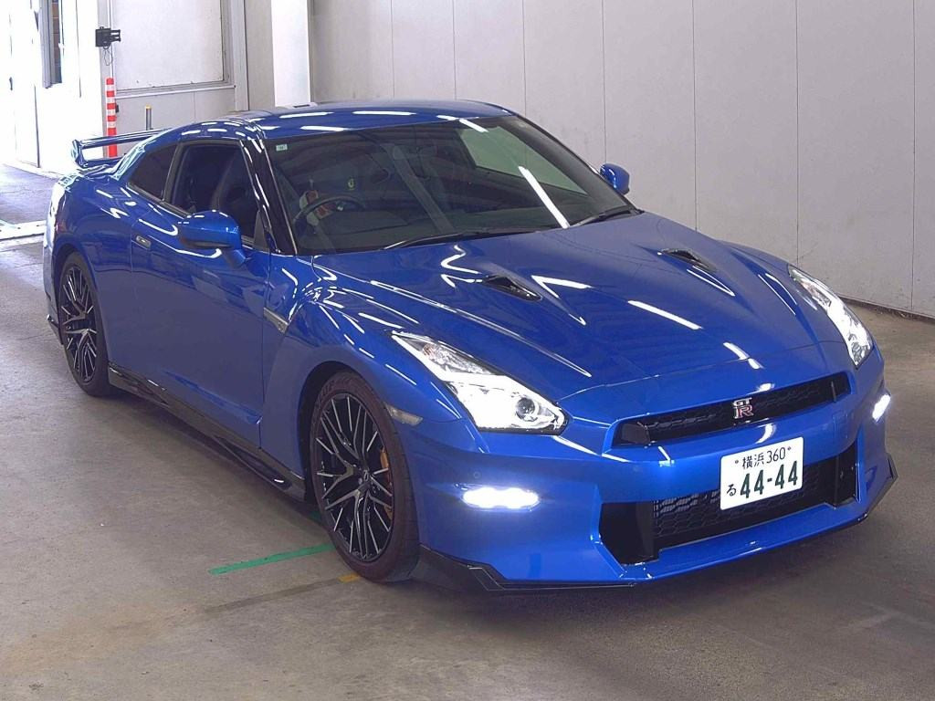 Nissan GT-R 2023 z aukcji japońskiej