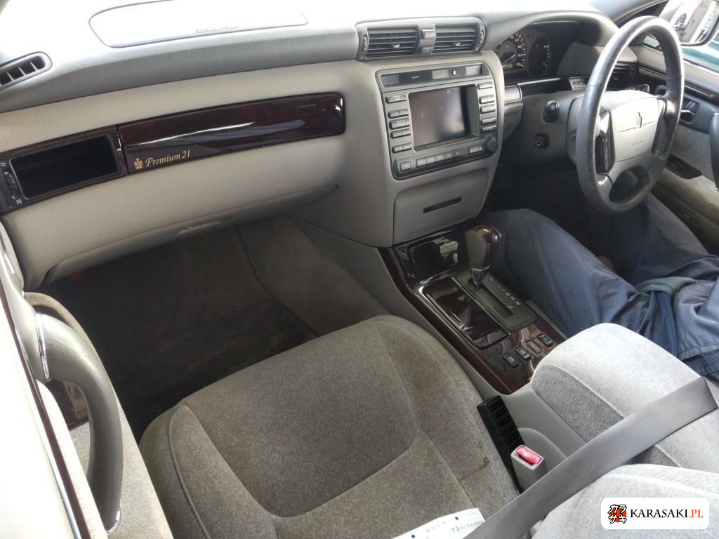 2001 Toyota Crown 4D Royal Saloon Premium 21 5