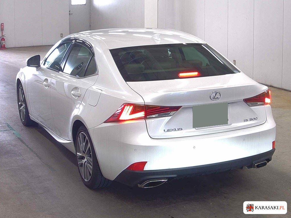 2018 Lexus Is 4D IS300 Version L 2