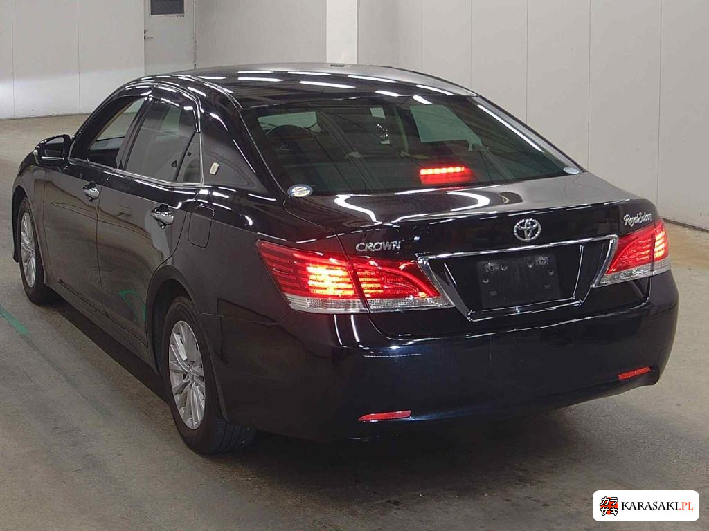 2017 Toyota Crown 4D Royal Saloon 2