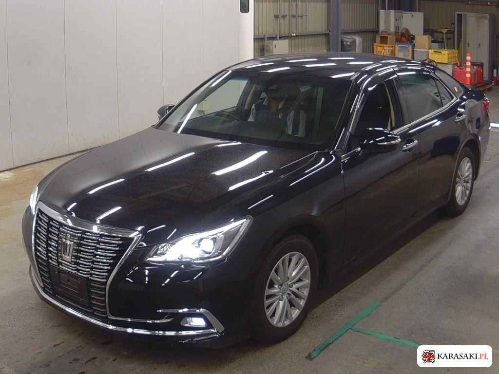2017 Toyota Crown 4D Royal Saloon 3