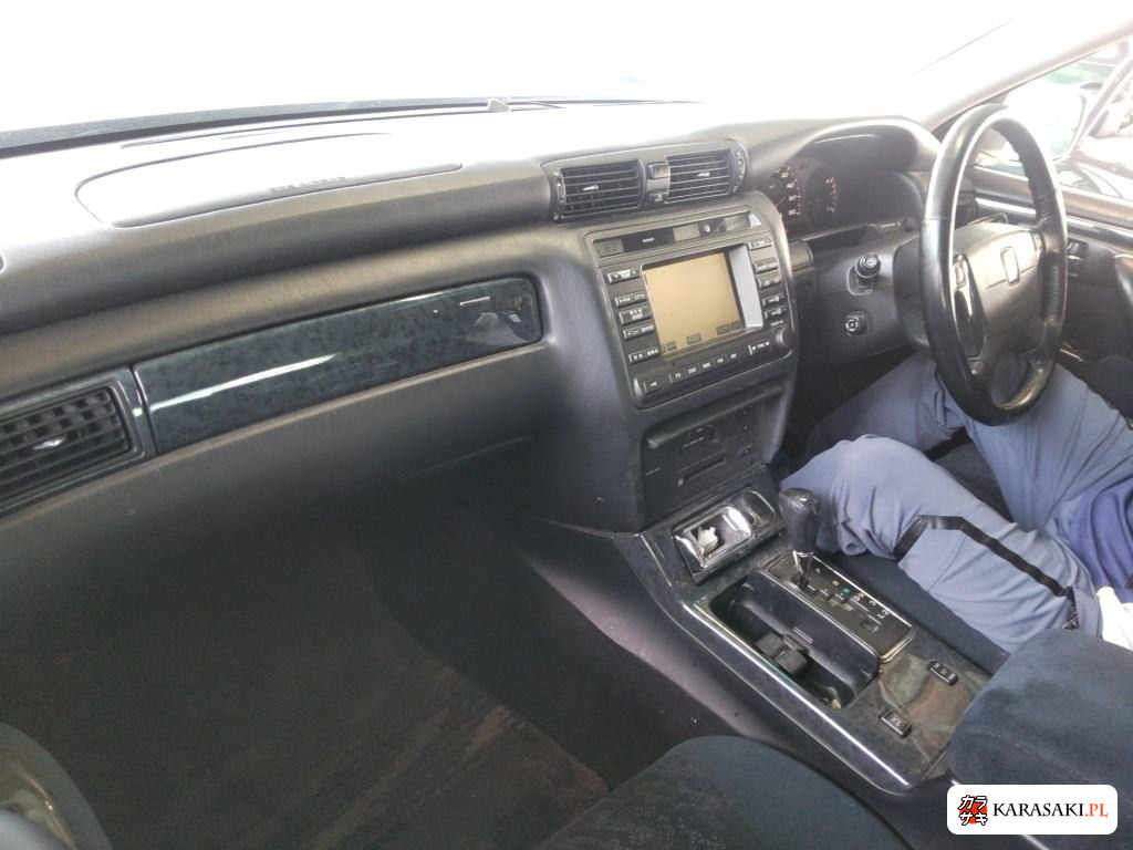 2003 Toyota Crown 4D Athlete G 5