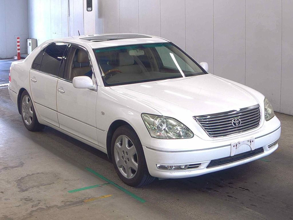 Toyota Celsior 2003 z aukcji japońskiej