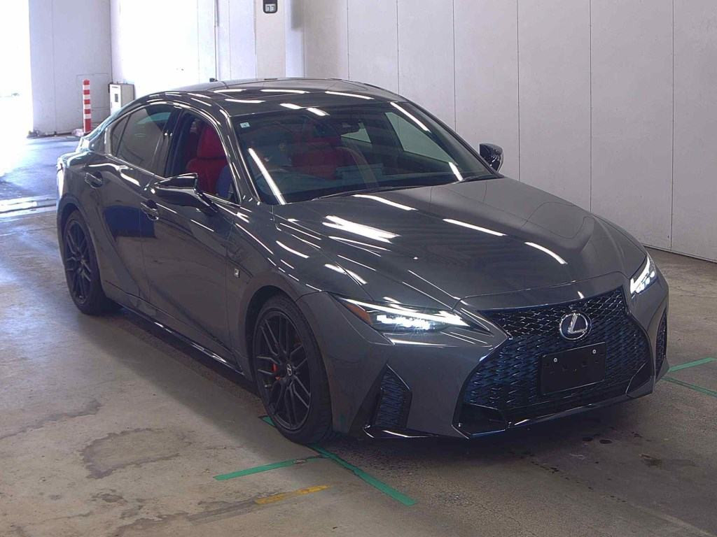 Lexus Is 2021 z aukcji japońskiej