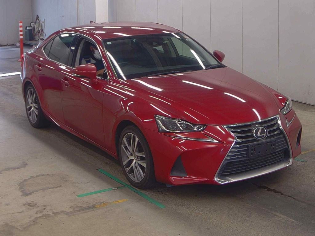 Lexus Is 2017 z aukcji japońskiej