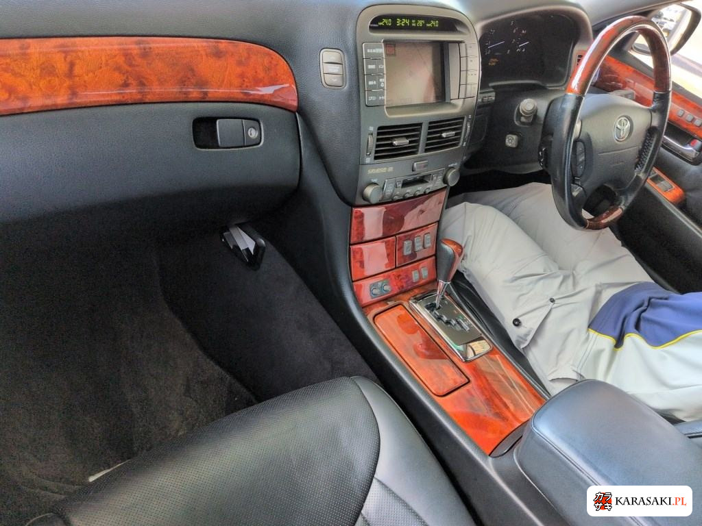 2003 Toyota Celsior C Version 5
