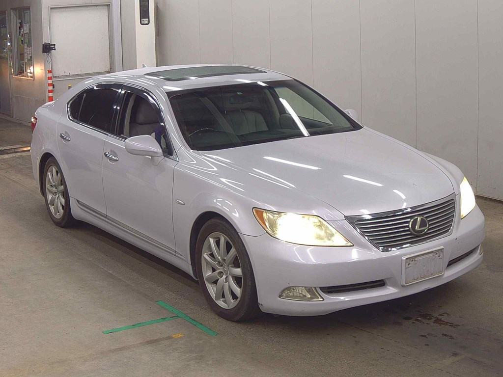 Lexus LS 2007 z aukcji japońskiej