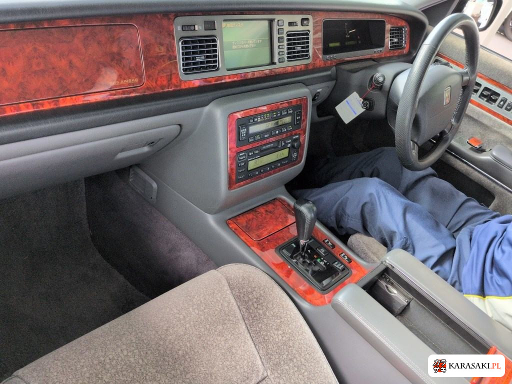 2009 Toyota Century 4D Floor Shift 5