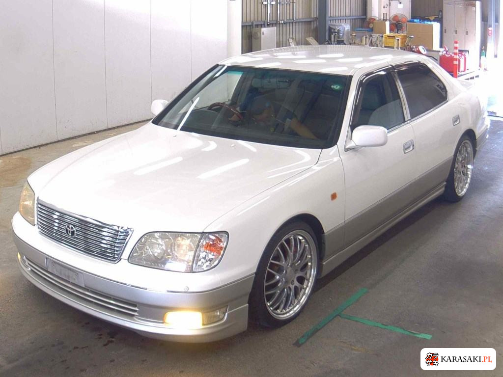2000 Toyota Celsior B Version 3
