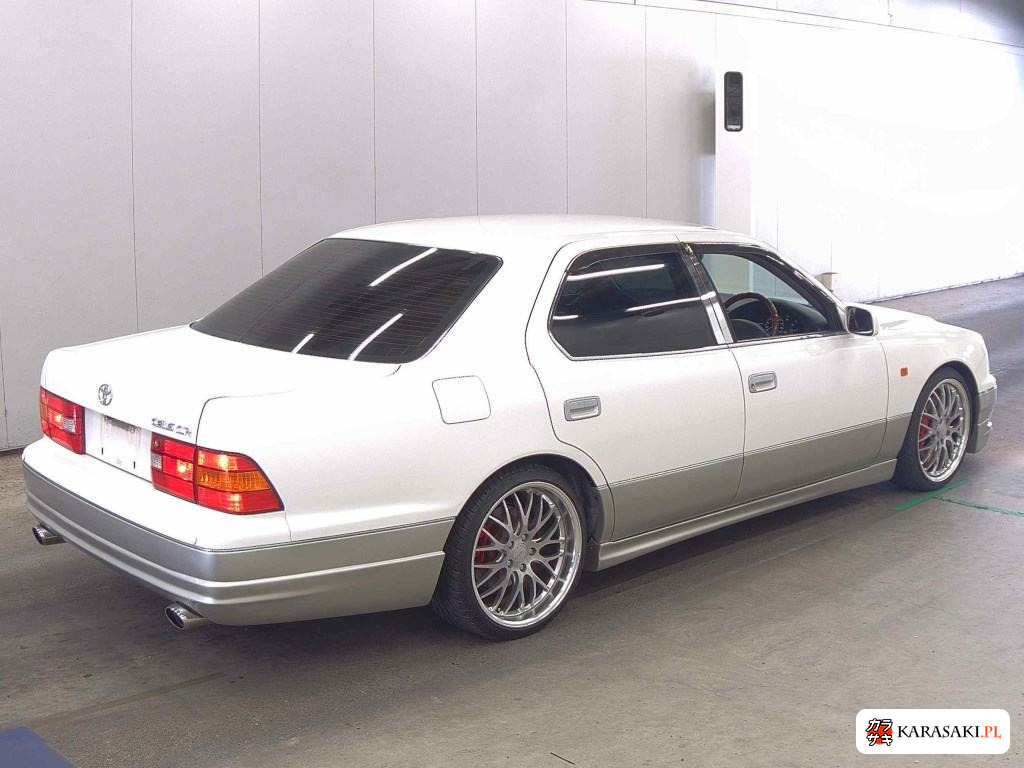 2000 Toyota Celsior B Version 4