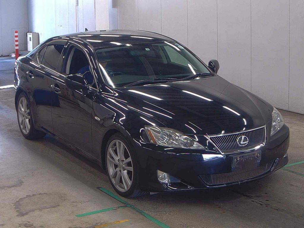 Lexus Is 2005 z aukcji japońskiej