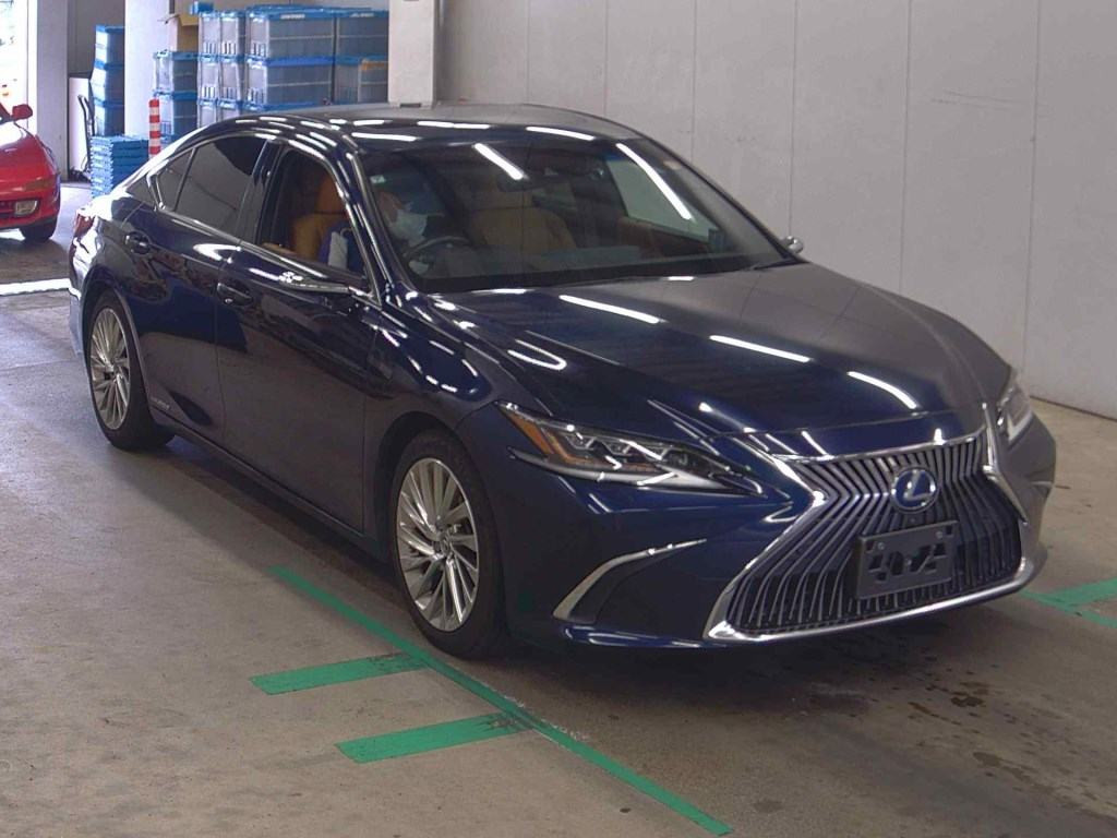 Lexus Es 2019 z aukcji japońskiej