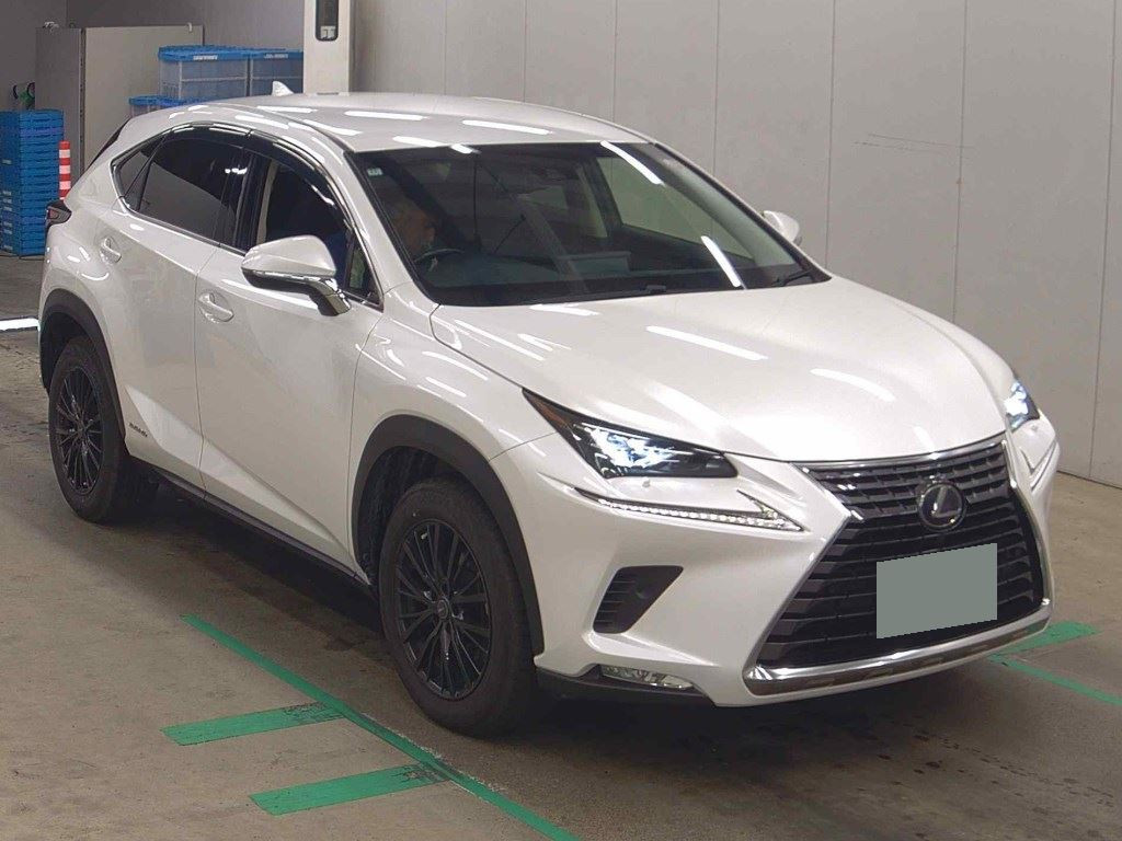 Lexus NX 2018 z aukcji japońskiej