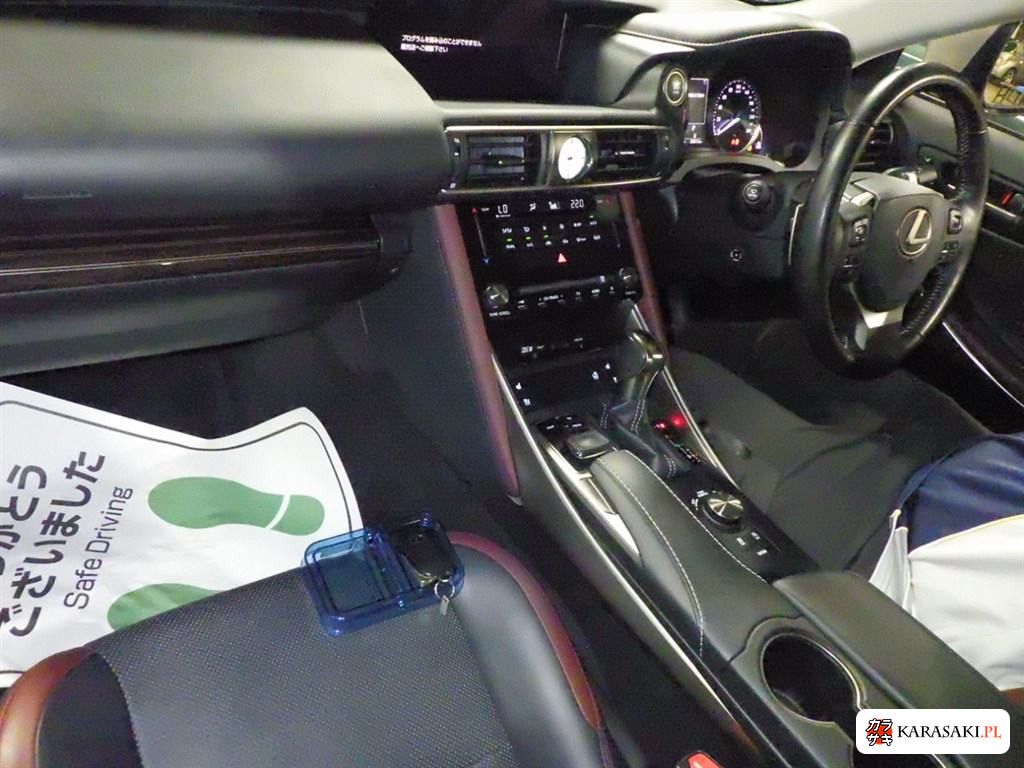 2017 Lexus Is 4D IS300 Version L 5