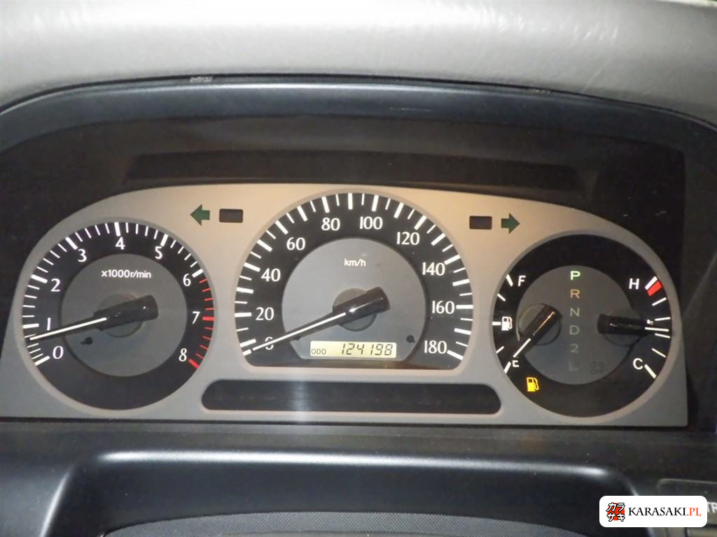 2001 Toyota Crown 4D Royal Extra Limited 6