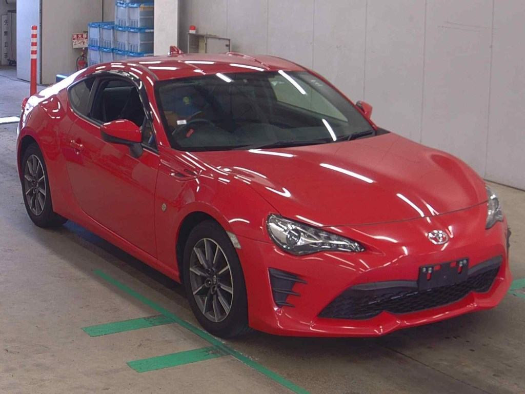 Toyota 86 2017 z aukcji japońskiej