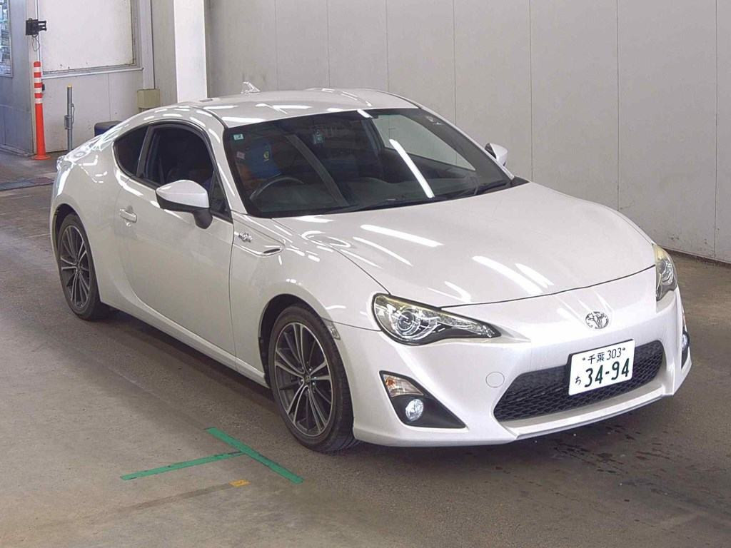 Toyota 86 2014 z aukcji japońskiej