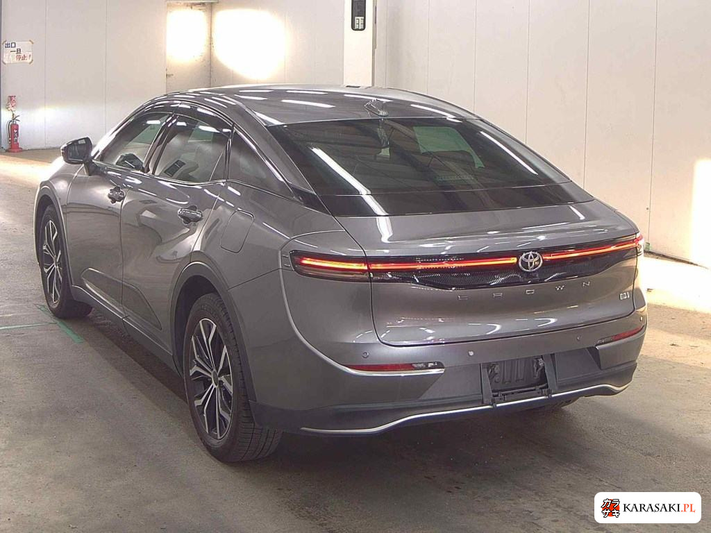 2023 Toyota Crown Crossover 4WD G Advanced 2