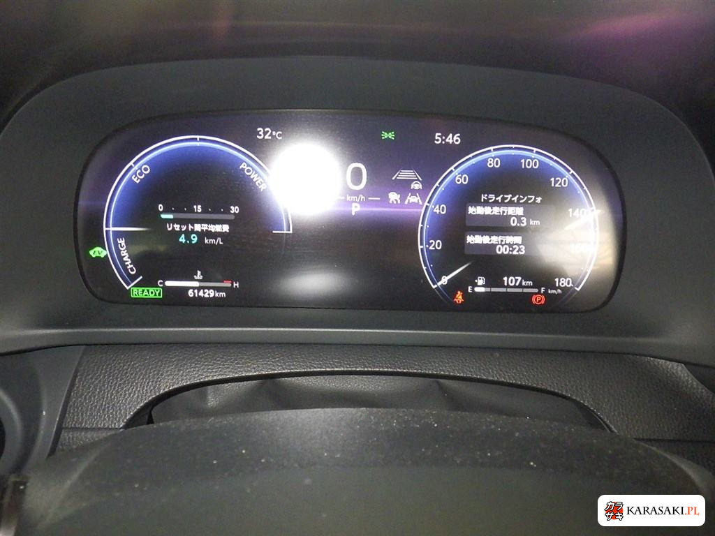2023 Toyota Crown Crossover 4WD G Advanced 6