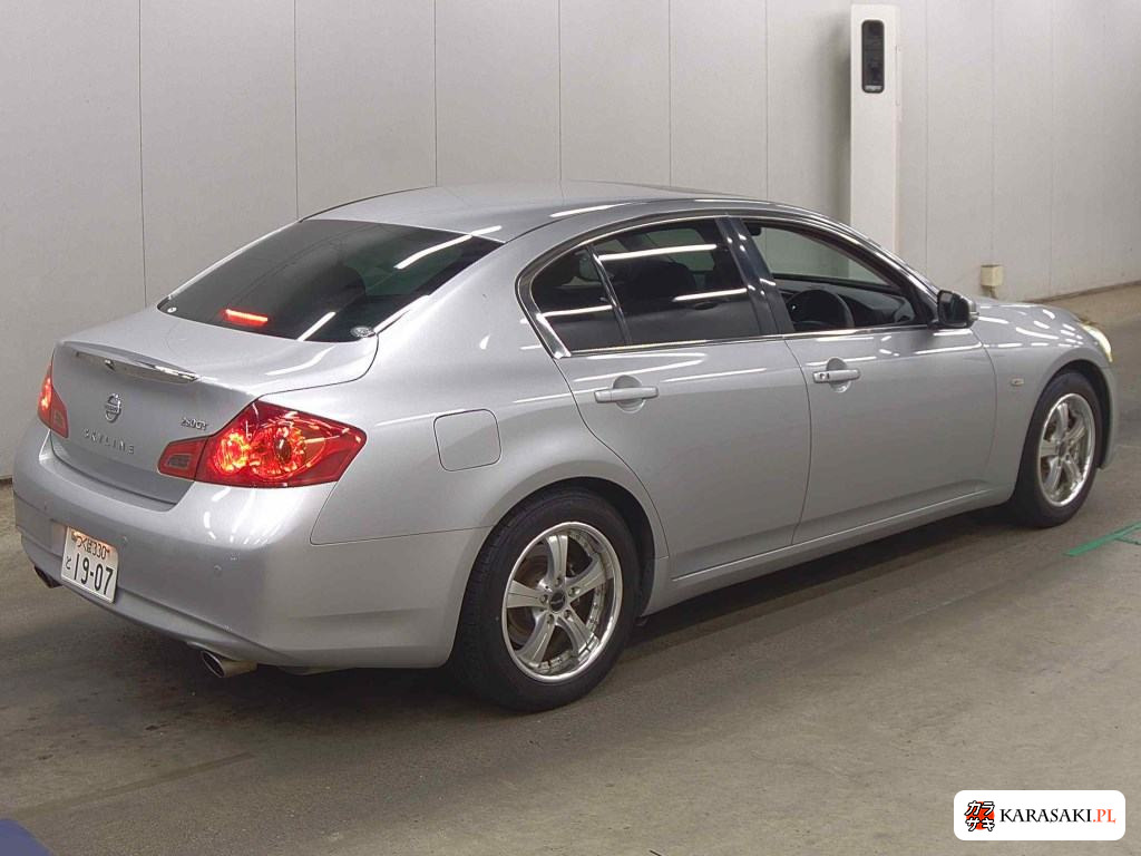 2012 Nissan Skyline 4D 250GT 4