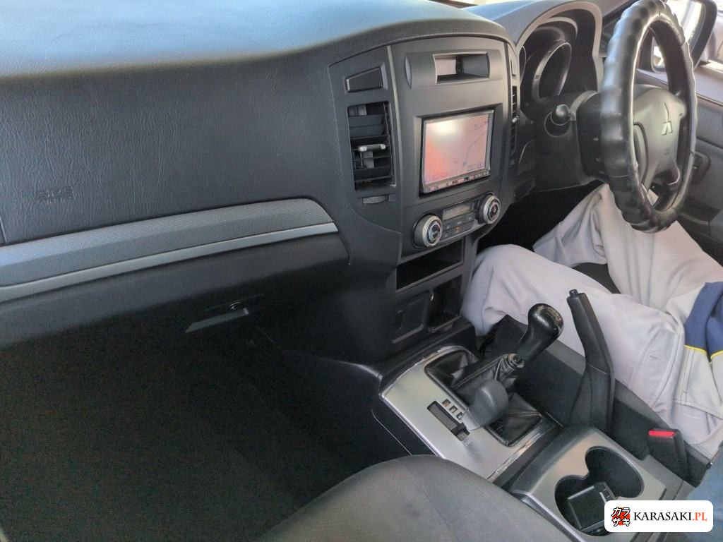 2010 Mitsubishi Pajero 5D 4WD Long GR 5