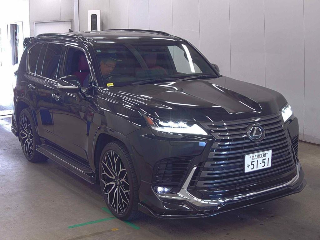 Lexus LX 2023 z aukcji japońskiej