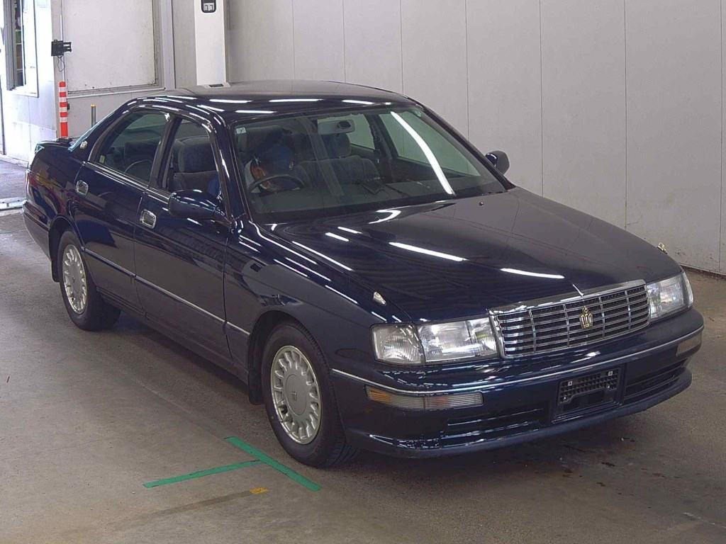 Toyota Crown 1995 z aukcji japońskiej