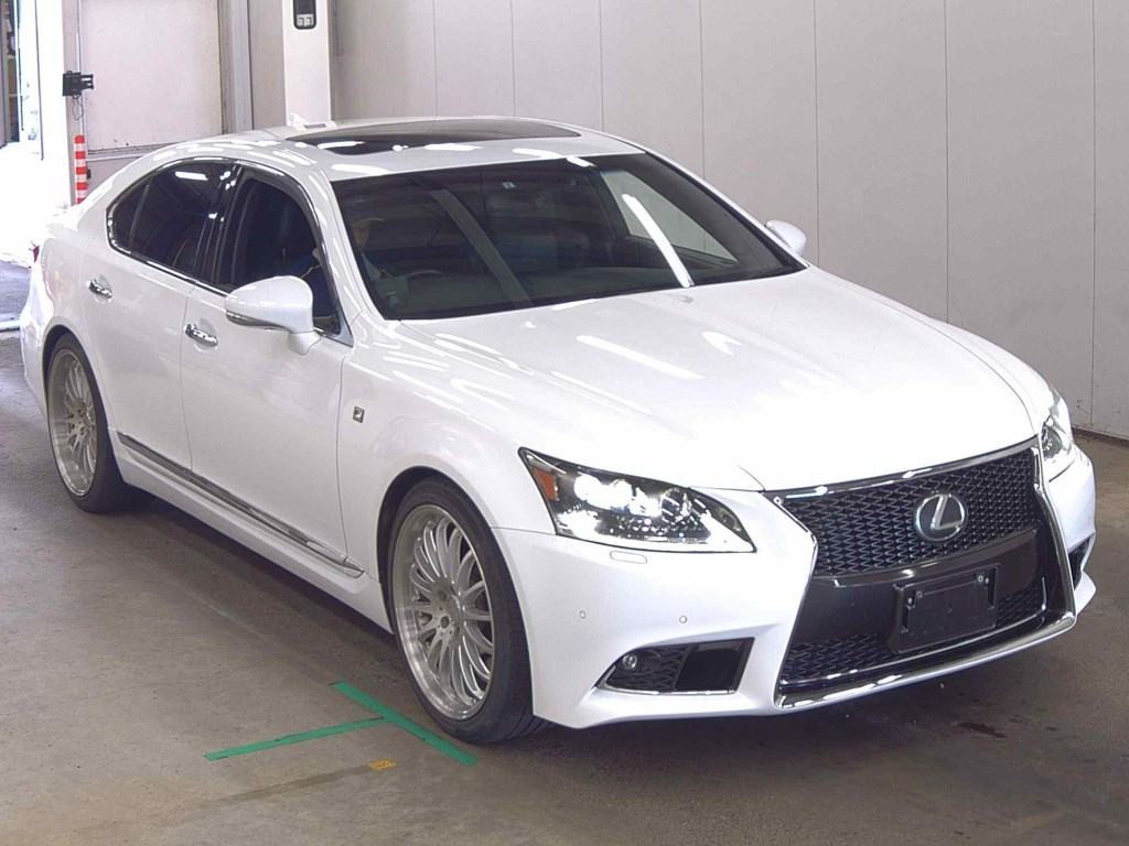 Lexus LS 2015 z aukcji japońskiej
