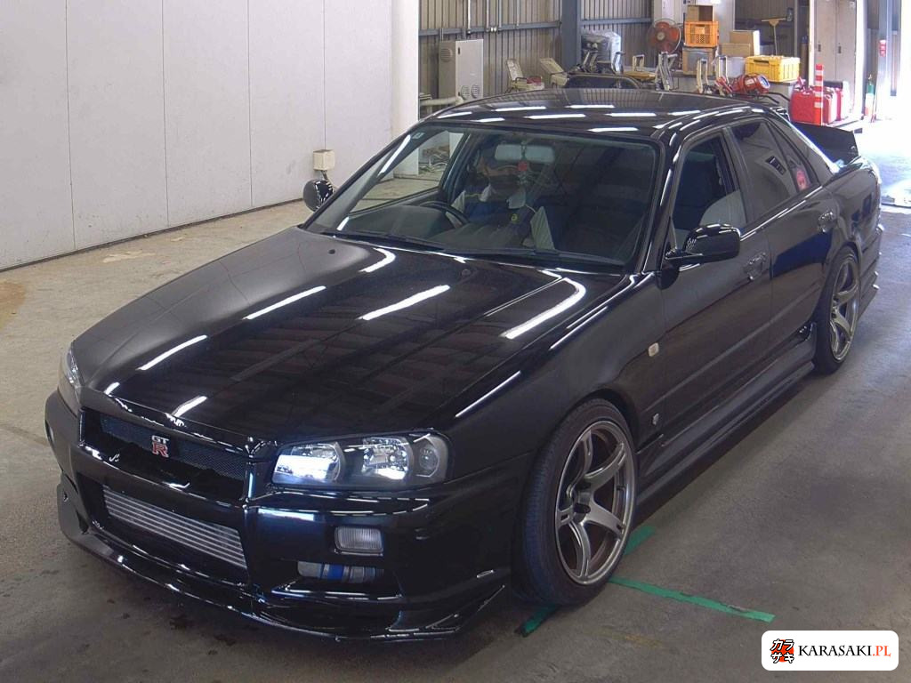 2000 Nissan Skyline 4D 3
