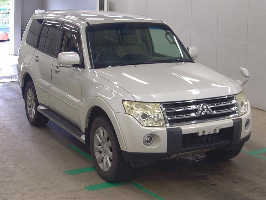 Mitsubishi Pajero 2008 z aukcji japońskiej