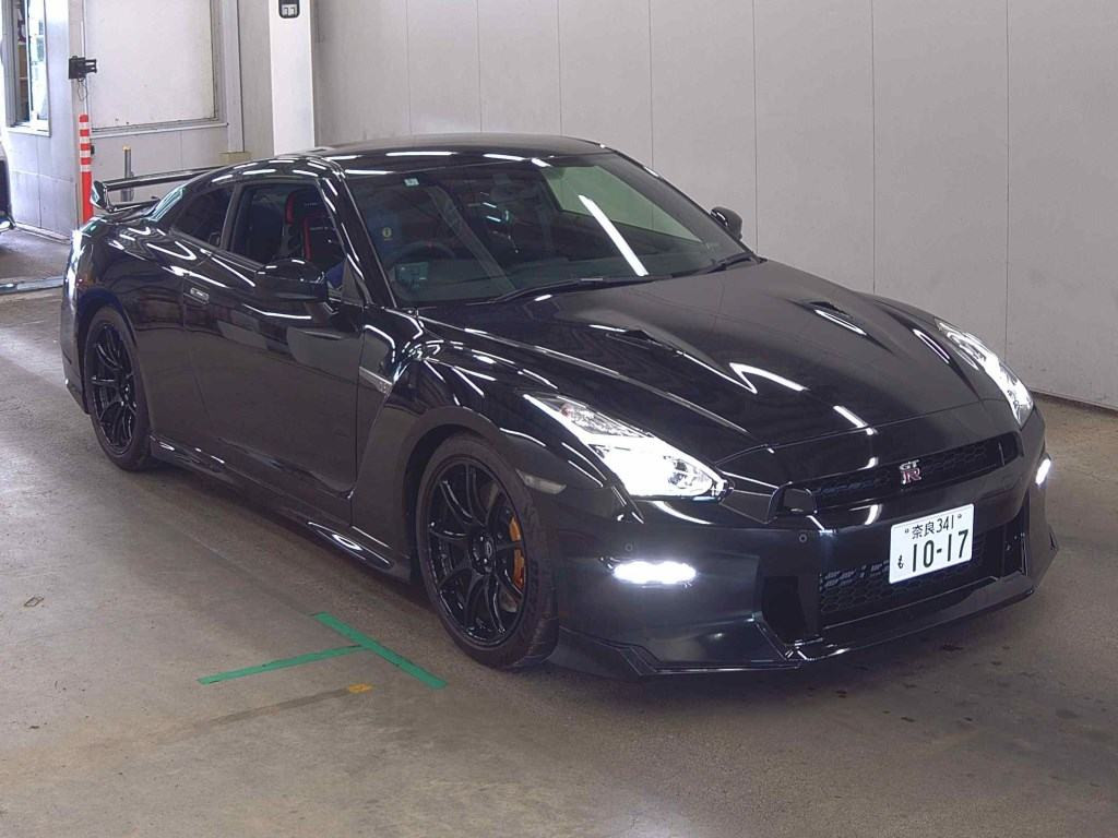 Nissan GT-R 2024 z aukcji japońskiej