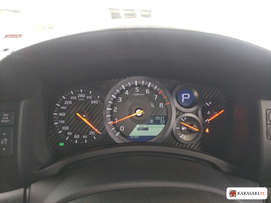 2023 Nissan GT-R 4WD Black Edition 6