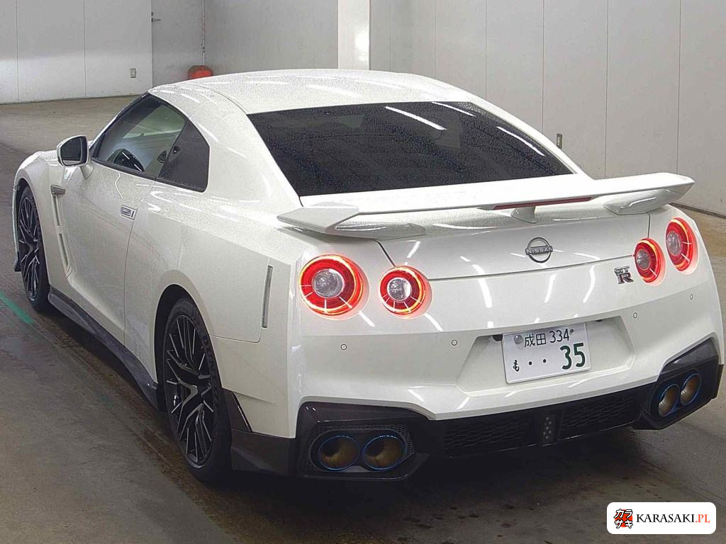 2023 Nissan GT-R 4WD Black Edition 2