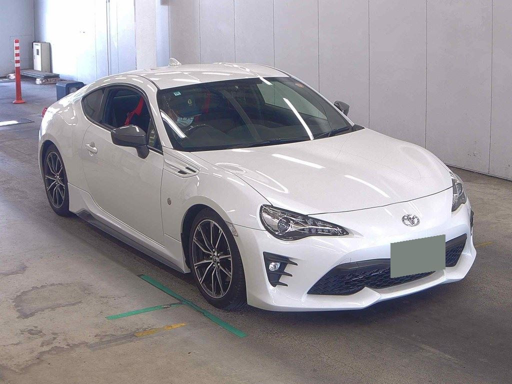 Toyota 86 2016 z aukcji japońskiej
