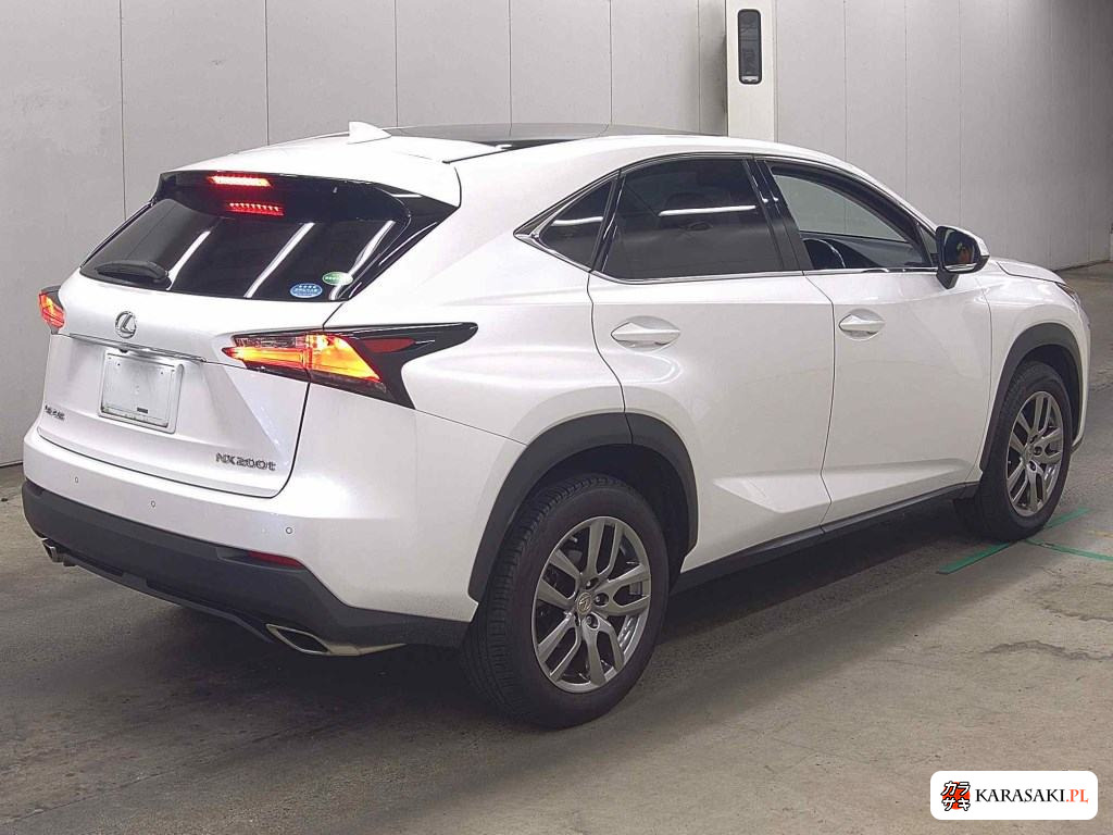 2015 Lexus NX NX200T Version L 4