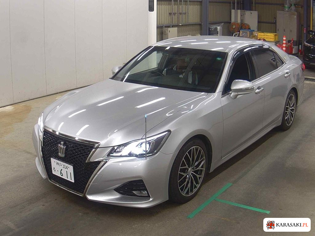 2015 Toyota Crown 4D Athlete S-T 3