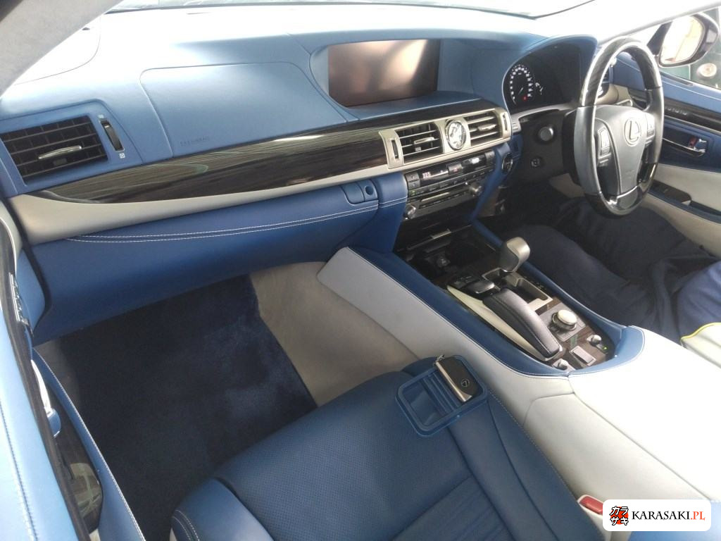 2013 Lexus LS 4WD LS600H Version C I Package 5