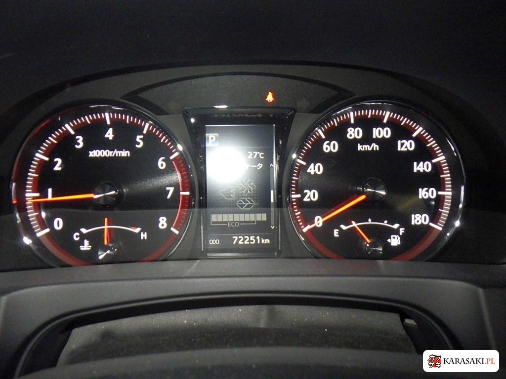 2017 Toyota Crown 4D Athlete S-T 6