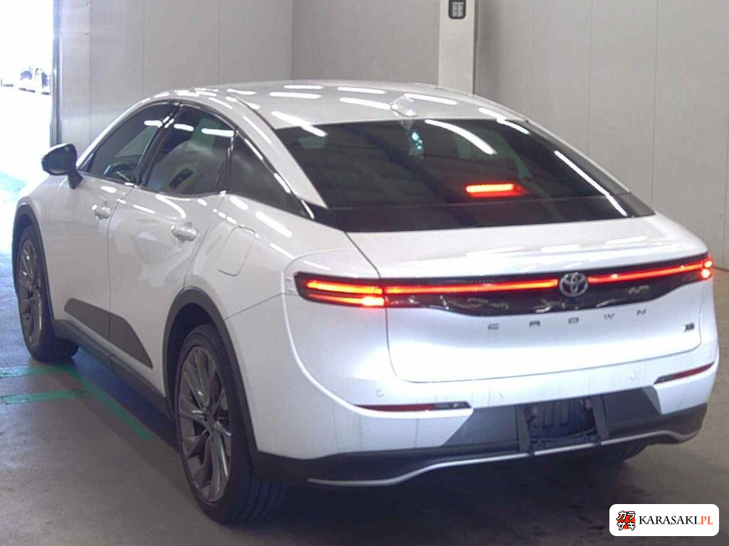 2023 Toyota Crown Crossover 4WD G Leather Package 2