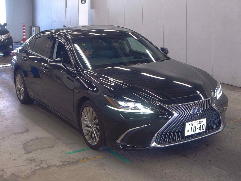 Lexus Es 2019 z aukcji japońskiej