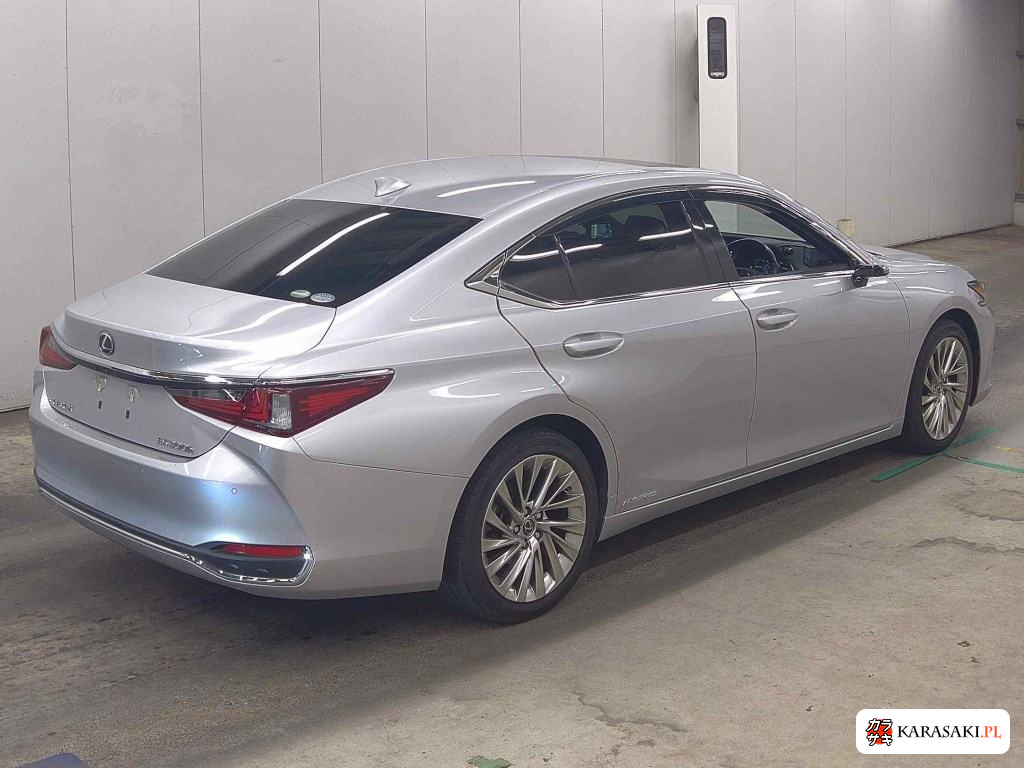 2019 Lexus Es ES300H Version L 4