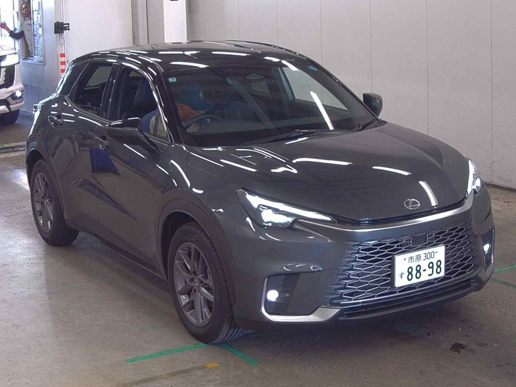 Lexus LBX 2025 z aukcji japońskiej