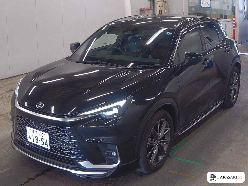 2025 Lexus LBX 4WD Relax 3
