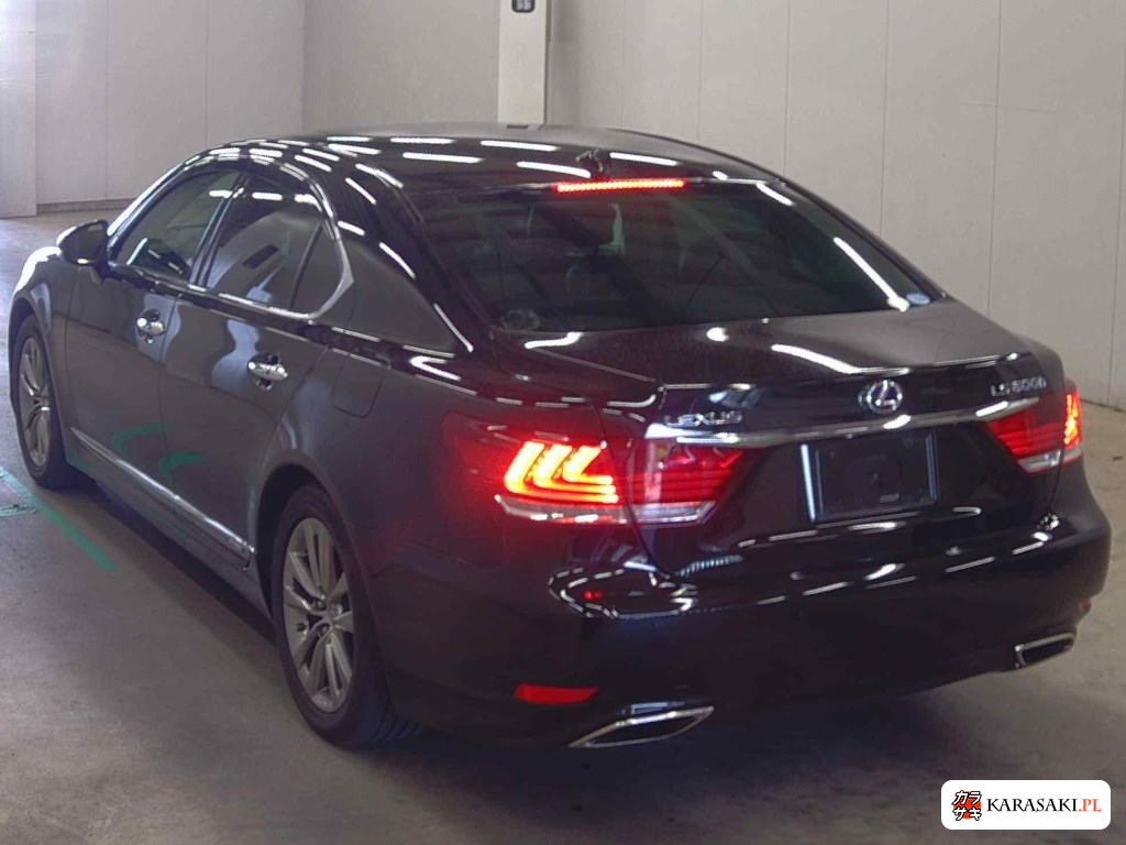 2015 Lexus LS 4WD LS600H Version C I Package 2