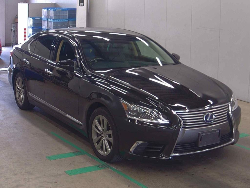 Lexus LS 2015 z aukcji japońskiej