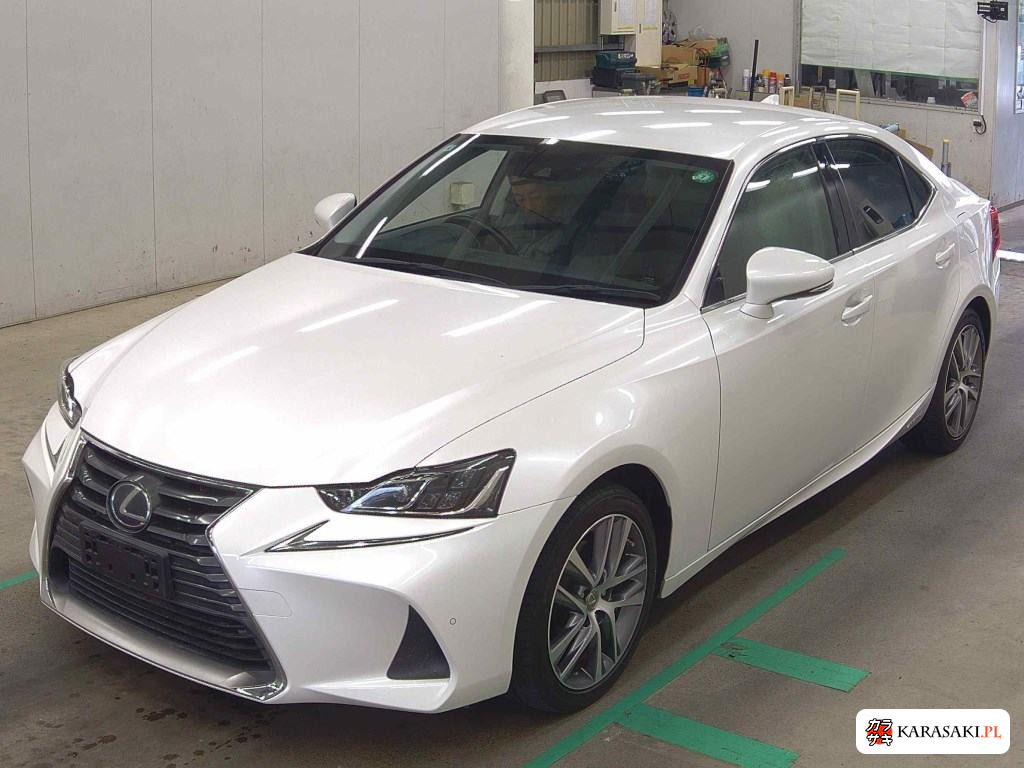 2017 Lexus Is 4D IS300H Version L 3